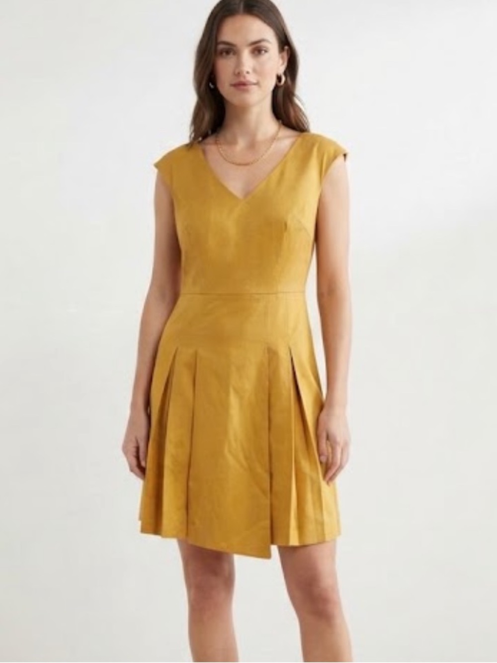 Luisa Cerano Gold Dress